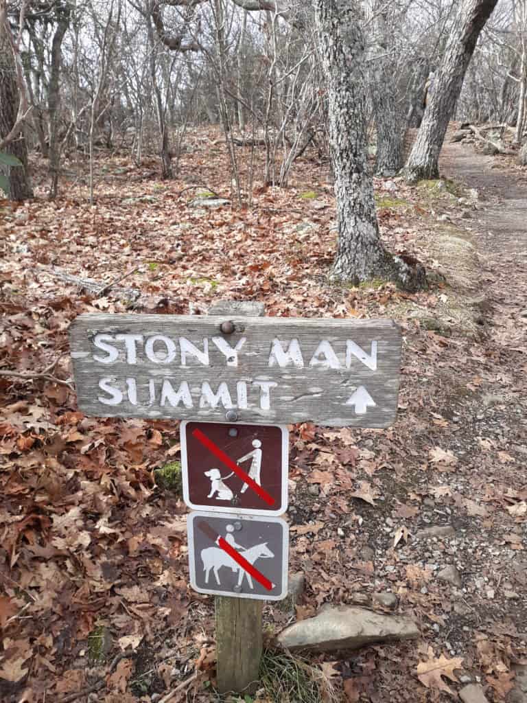 Nearing the summit of Little Stony Man!