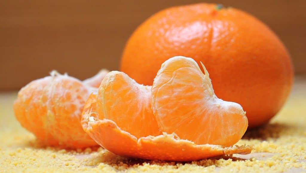 Oranges are a healthy hiking snack
